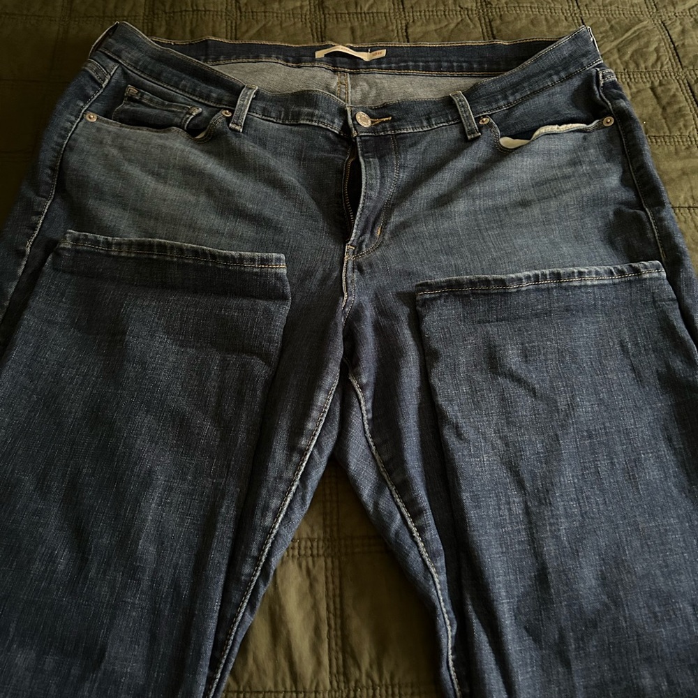 Women’s Levi’s Classic Straight Jeans